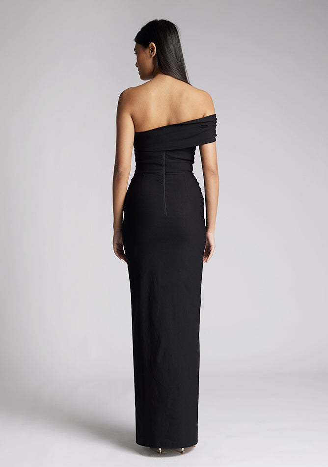 Vesper Carmel Black Maxi Dress